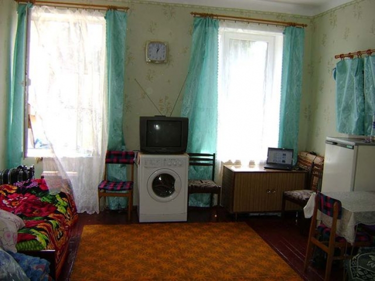 Цены на комнаты в коммуналке в столице Крыма немного снизились