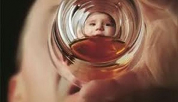 7-летняя девочка сбежала от нерадивого отца