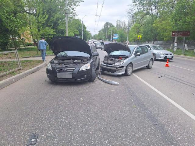 ДТП в Керчи - оба водителя с травмами попали в больницу