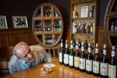 В Крыму намерены существенно снизить цены на вино