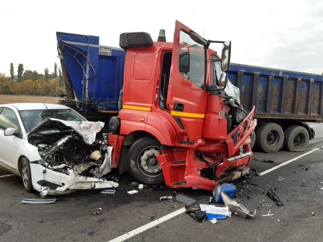 Масштабные ДТП произошли на федеральной трассе