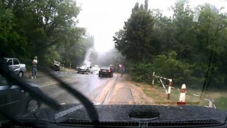 В аварии под Ялтой погибли женщина и годовалый ребенок