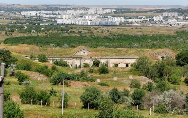 В Крыму объявили о сносе нескольких объектов крепости Керчь