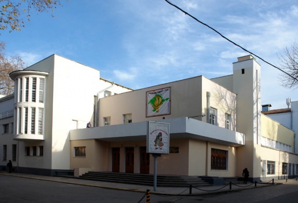 Спектакль о материнской любви покорил зрителей театра