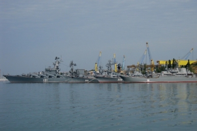 Черноморский флот сбрасывает балласт