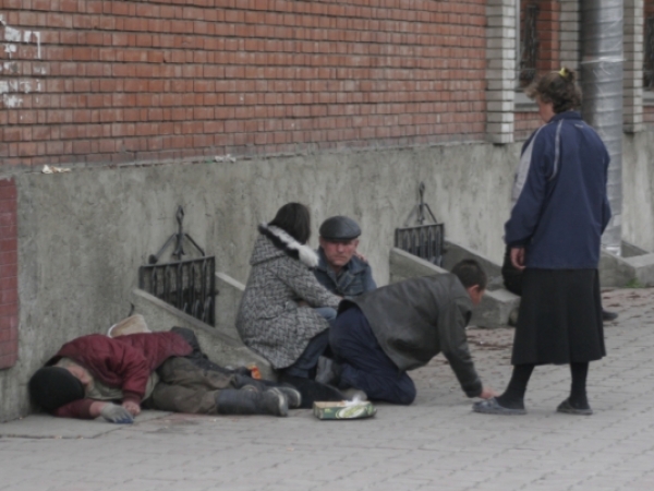 В Алуште стало больше бездомных