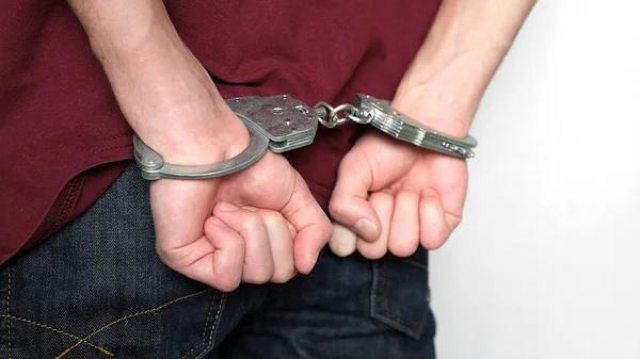 В Кировском районе мужчина до смерти избил 45-летнего знакомого