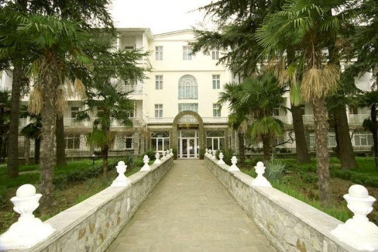 Ялтинский пансионат «Массандра» продан по минимальной стоимости