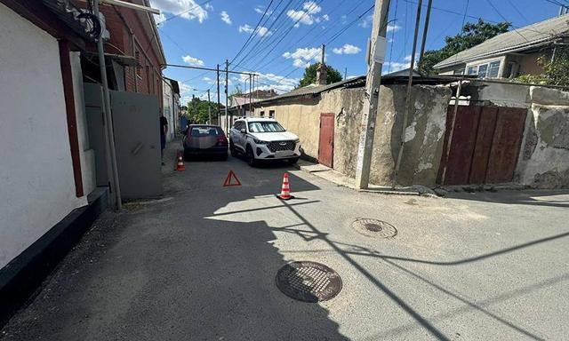 В Симферополе водитель автомобиля «ВАЗ-2141» сбил шестилетнюю девочку