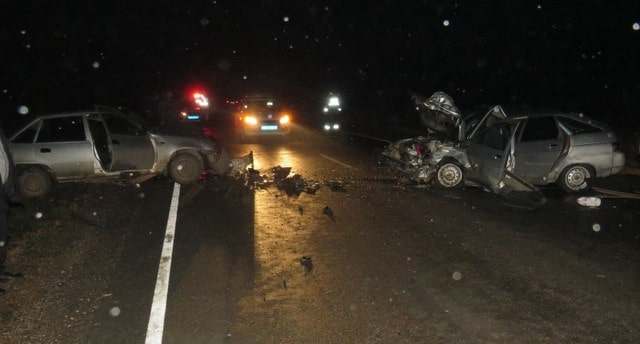 В аварии в Нижнегорском районе пострадали 10 человек