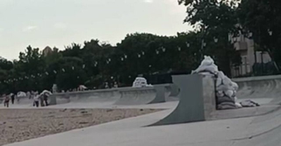 Россияне прямо на пляжах устанавливают огневые позиции