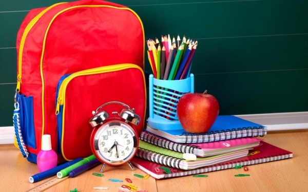 Цены на школьные товары очень разнятся, при этом не все имеют сертификаты качества