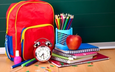 Цены на школьные товары очень разнятся, при этом не все имеют сертификаты качества