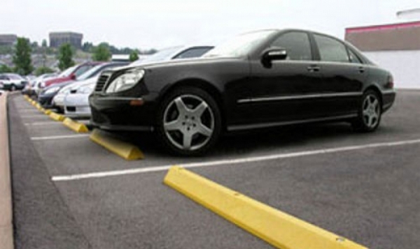 Похоже, пешеходную зону на улице Козлова заменит парковка для машин