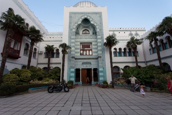 Общественность Крыма выступила против продажи санаториев