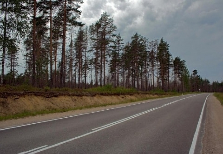 На российских просторах затерялась фура, направлявшаяся в Крым