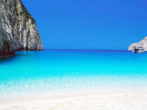 В Крыму могут разделить пляжи на элитарные и доступные