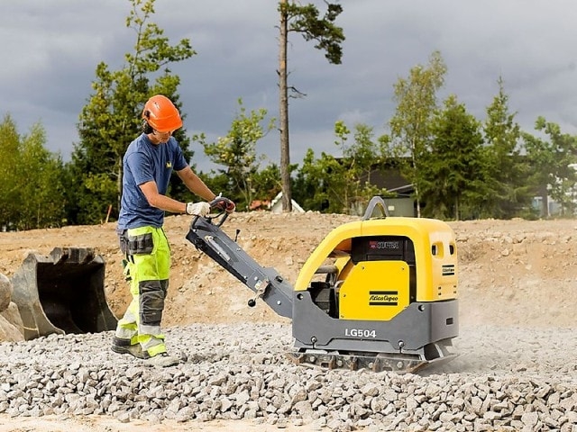 Виброплиты в Крыму: особенности, принцип работы