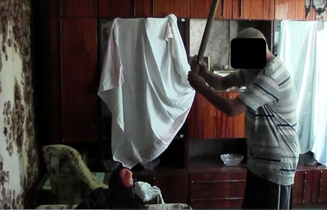 Мужчина убил кувалдой спящего пасынка