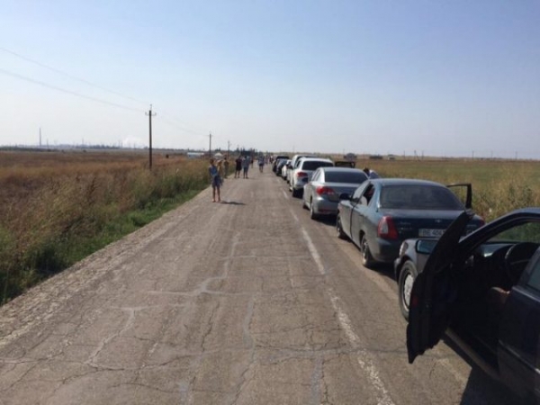 Стала известна причина активизации военных РФ в Крыму