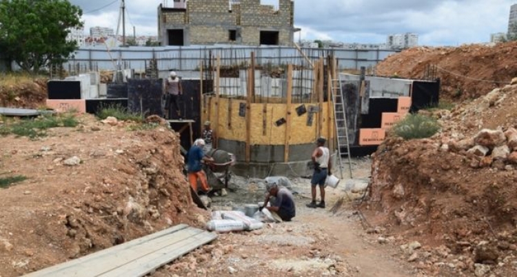 Более двух третей строительных объектов из «черного списка» не выдержали проверки