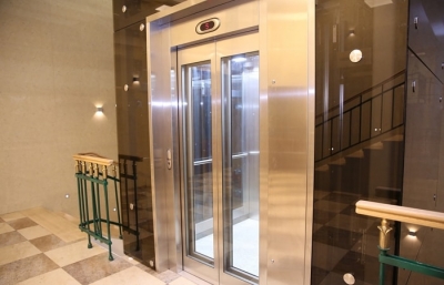 Как устроен лифт в многоэтажке?