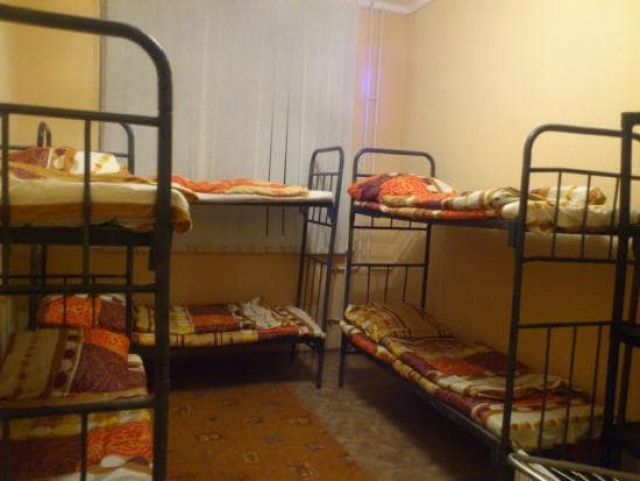 Вступил в силу закон, запрещающий размещение хостелов в жилых домах