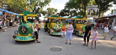 В Евпатории с набережной им. Горького уберут ларьки и аттракционы