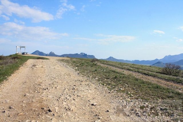 Дорогу на гору Клементьева отремонтируют к концу года