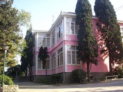 В первом летнем сезоне в Артеке – дети из России