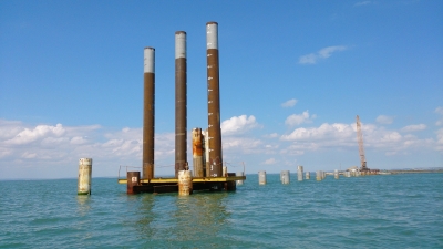 Керченский мост разрушит экосистемы, считают украинские специалисты