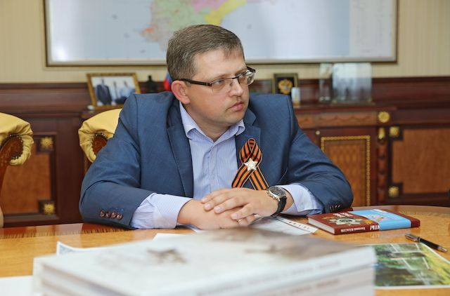 Чиновнику из Крыма грозит длительный тюремный срок