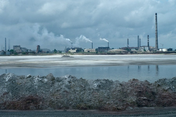 В Крыму заговорил о проблемах предприятий в связи с товарной блокадой