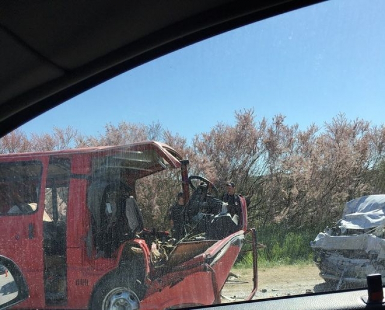 Девять человек пострадали в лобовой аварии на Симферополськой трассе