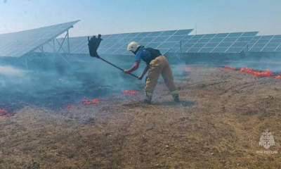 Пожарные погасили большой пожар в Кировском районе