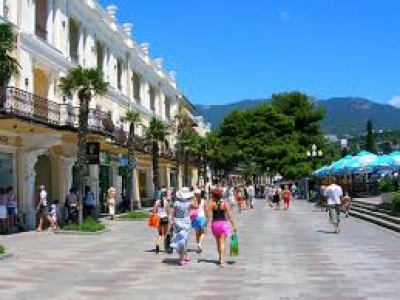 Надежды и тревоги курортного сезона