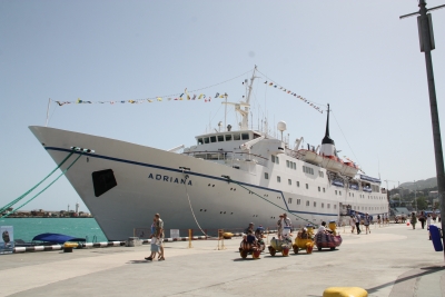 В Севастополь начал ходить стамбульский лайнер