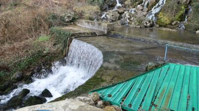 В Крыму не исключают пополнение водопровода Ялты из Массандровского источника
