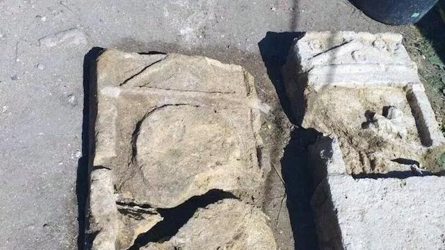 На некрополе Кыз-Аул обнаружили клад под античными надгробными плитами