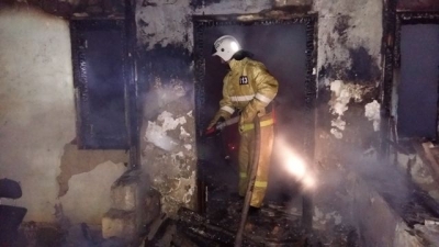 Два человека погибли во время пожара в Белогорском районе