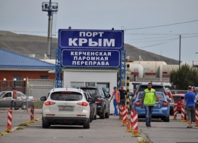 В Керчи начали строить дополнительную паромную переправу