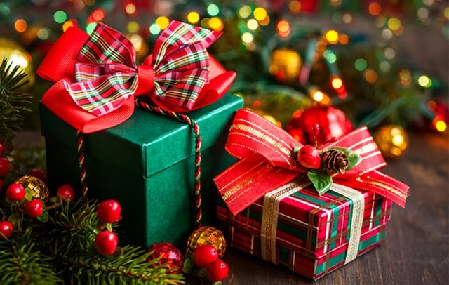 Украинская диаспора из Польши передала подарки крымским татарам