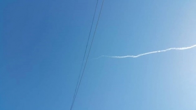 Массовая галлюцинация? В небе над Симферополем прогремел взрыв, от которого открещиваются все подряд