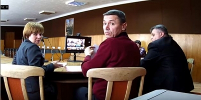 Власти Крыма проводили совещание под гимн Украины (видео)