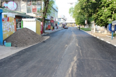 Битва за рынок на улице Козлова в Симферополе продолжается