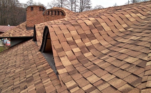 Битумная черепица: плюсы и минусы, особенности, как выбрать