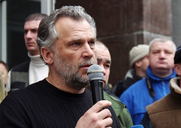 Алексей Чалый готов уйти в отставку – вместе с Сергеем Меняйло