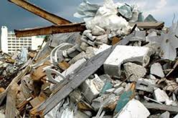 В Севастополе штрафуют за выброс строительного мусора