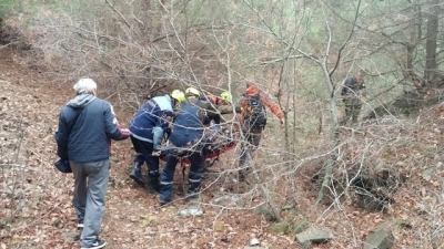 В Белогорском районе мужчина сорвался с уступа и пролетел вниз 4 метра