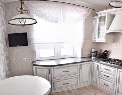 Столешница как продолжение подоконника (фото)